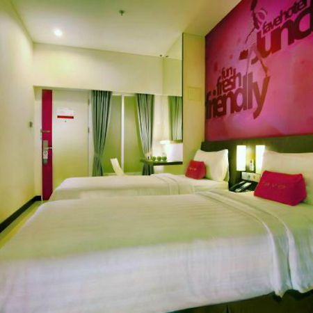 Favehotel Pluit Junction Yakarta Exterior foto