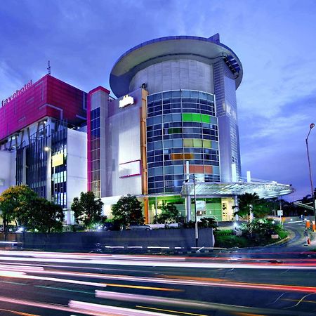 Favehotel Pluit Junction Yakarta Exterior foto