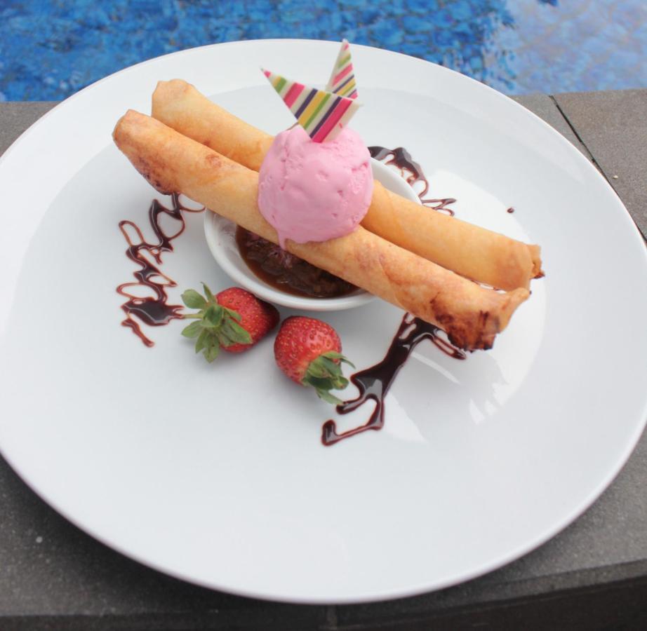 Favehotel Pluit Junction Yakarta Exterior foto