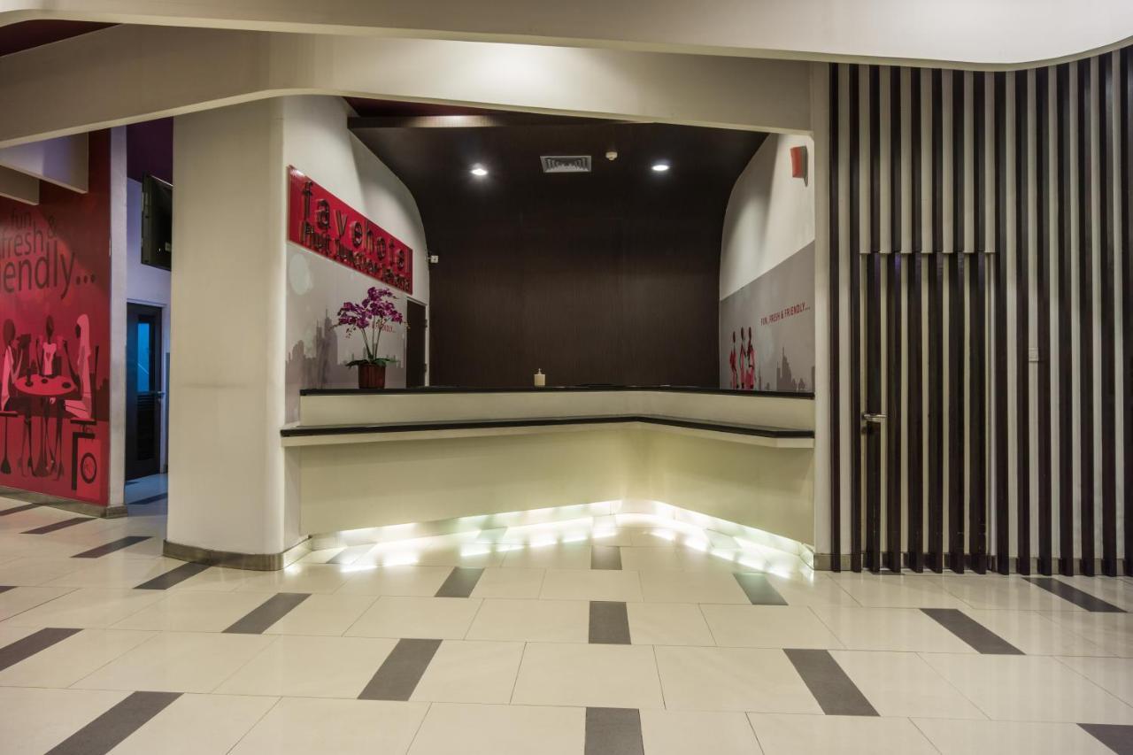 Favehotel Pluit Junction Yakarta Exterior foto