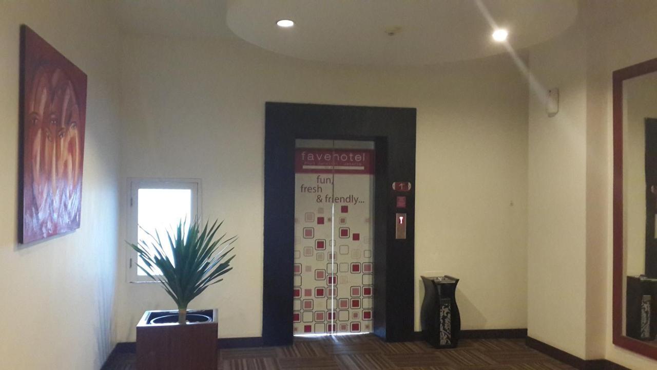 Favehotel Pluit Junction Yakarta Exterior foto