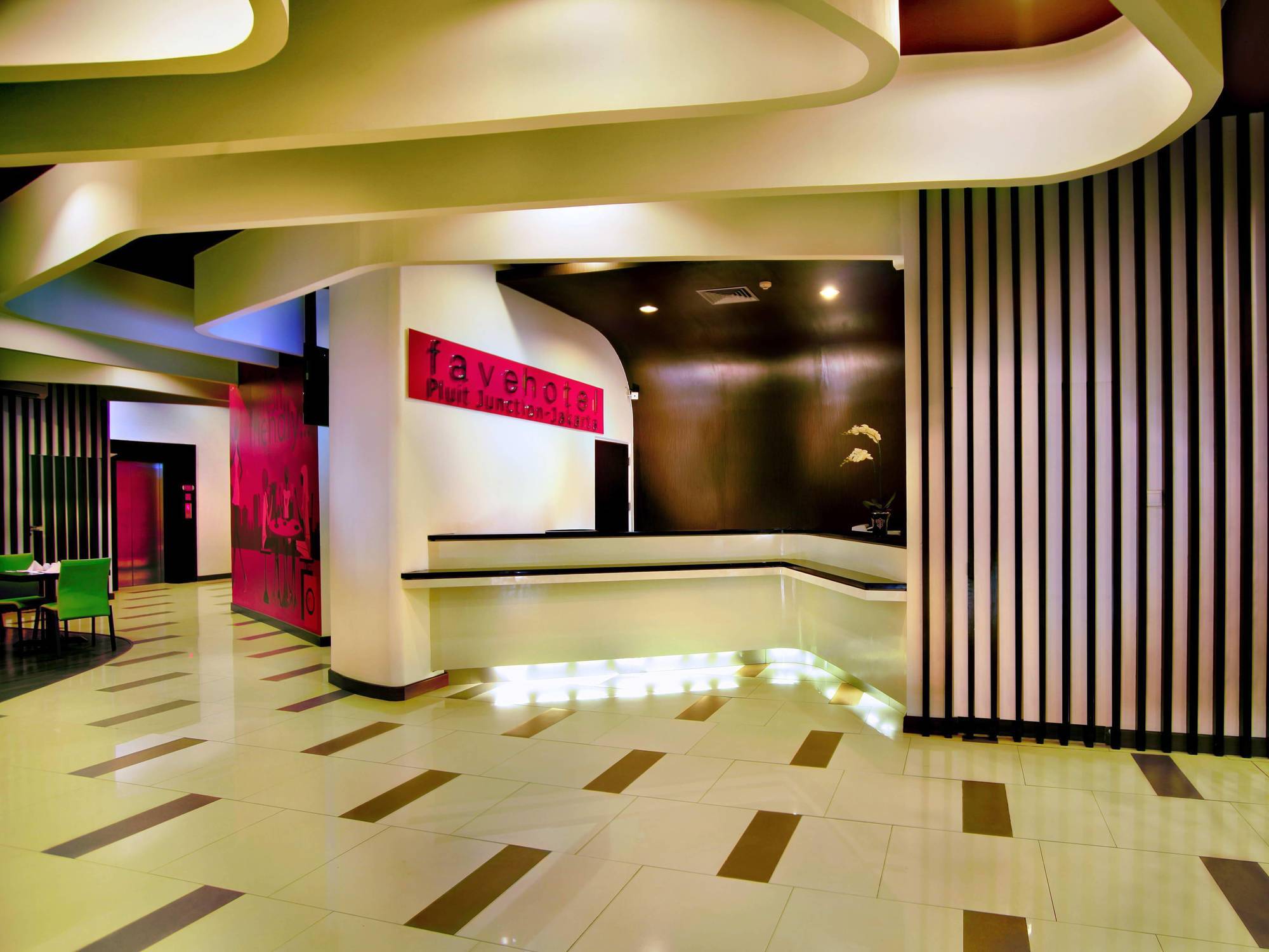 Favehotel Pluit Junction Yakarta Exterior foto
